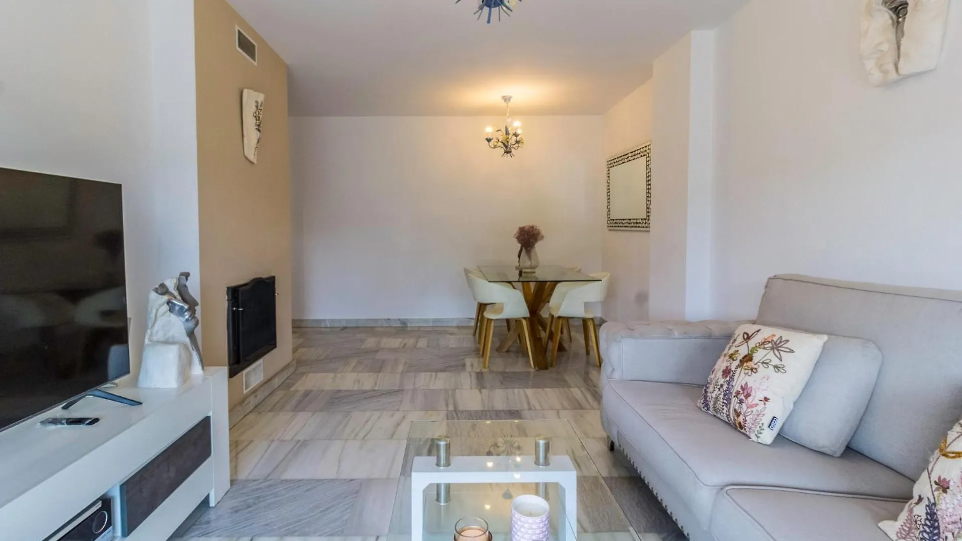 Apartment En Benahavis Estepona