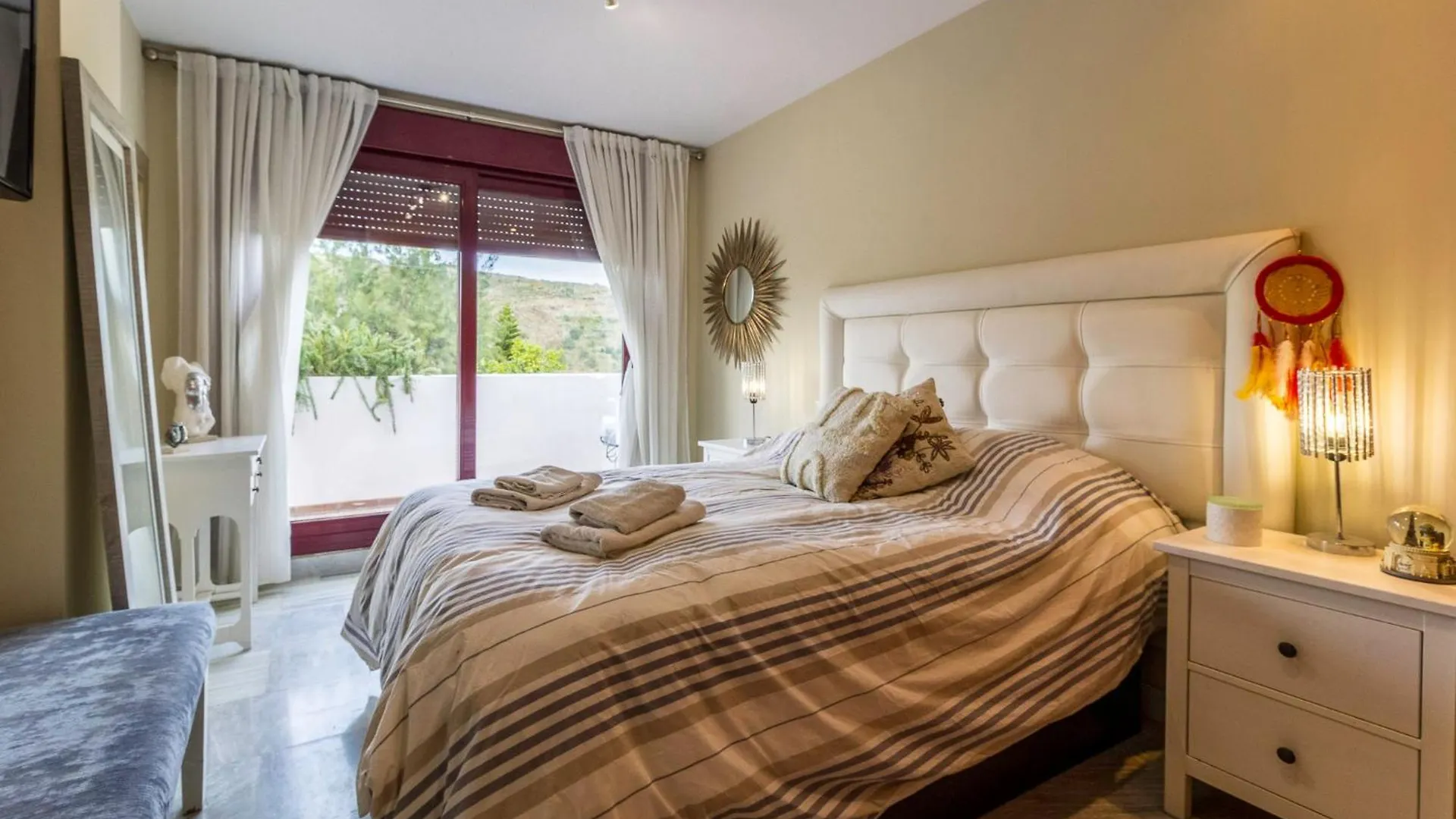 Apartment En Benahavis Estepona